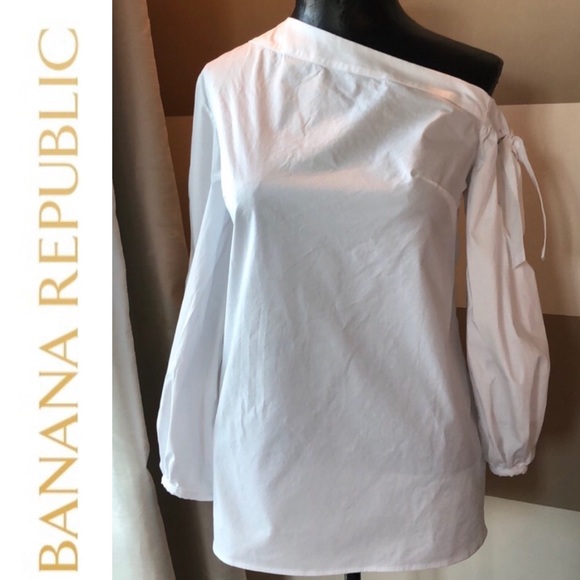 Banana Republic Tops - EUC Banana Republic One Shoulder Bow Top